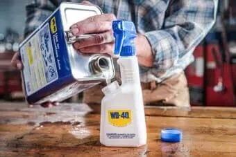 Dầu chống gỉ WD-40 Multi Use Product 4L